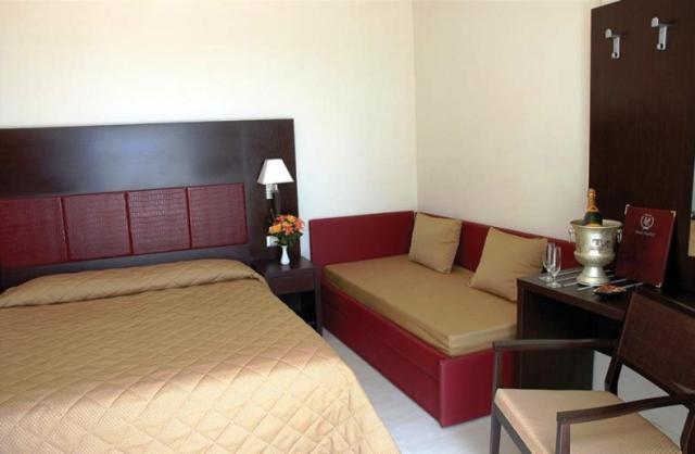 Hotel Capitol San Mauro Mare Ruang foto